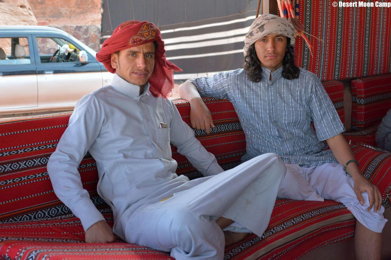 Desert Moon Camp Вади Рум Екстериор снимка